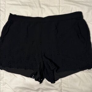 LOFT Black Textured Shorts